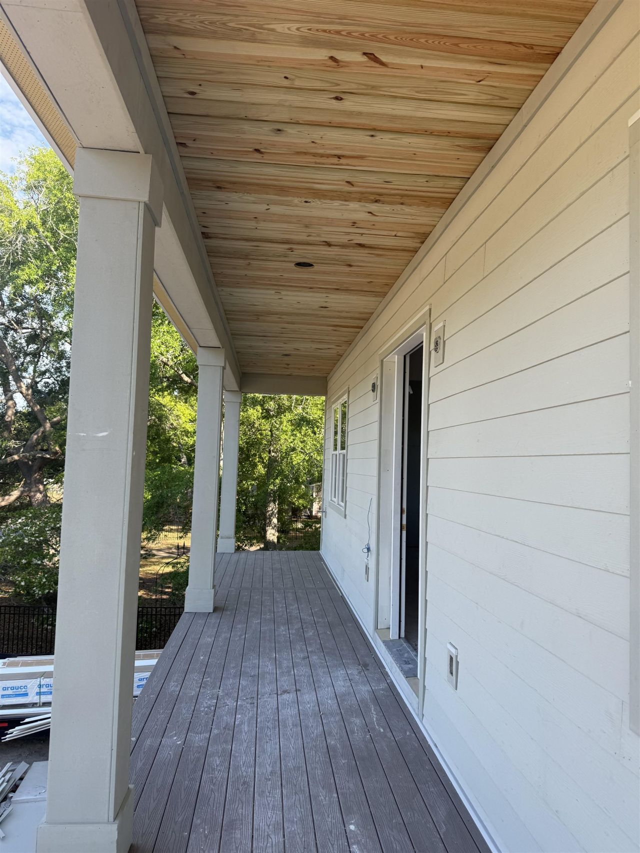 428 Vista Dr. Photo 7