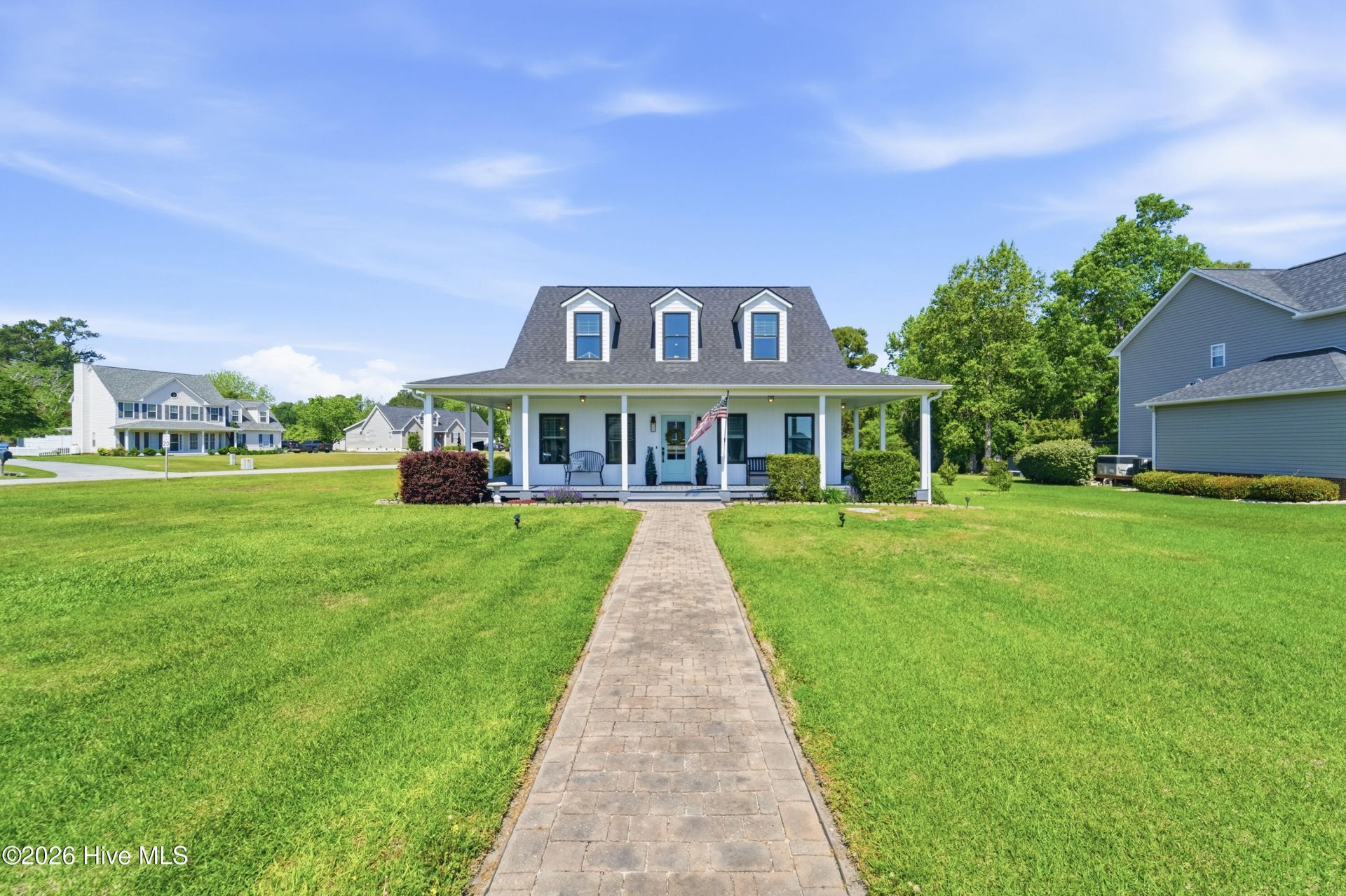48 Pickett Way, Swansboro, NC 28584 Main Photo