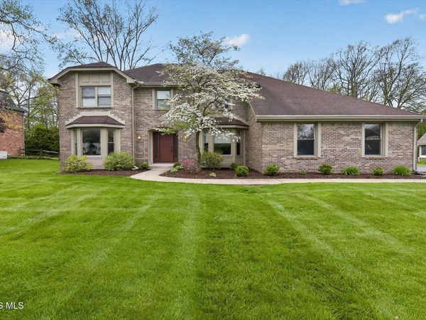3001 Secretariat Road , Ottawa Hills, OH 43615