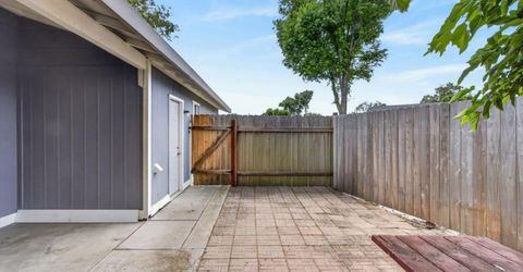 7239 Felipe Ct, Citrus Heights, CA 95621 Photo