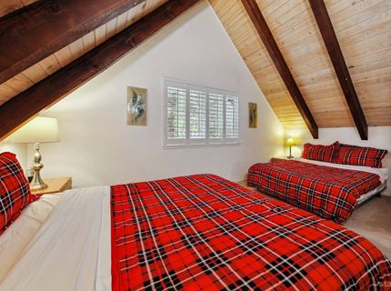 3710 Needle Peak Road, South Lake Tahoe, CA 96150 Photo