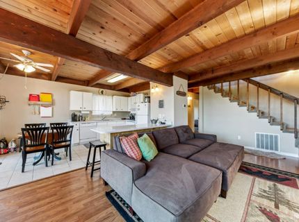 854 Muskwaki Drive, South Lake Tahoe, CA 96150 Photo