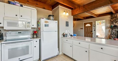 854 Muskwaki Drive, South Lake Tahoe, CA 96150 Photo