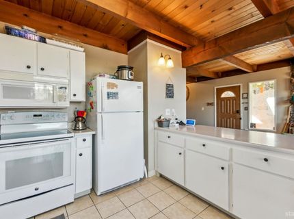 854 Muskwaki Drive, South Lake Tahoe, CA 96150 Photo