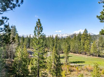 854 Muskwaki Drive, South Lake Tahoe, CA 96150 Photo