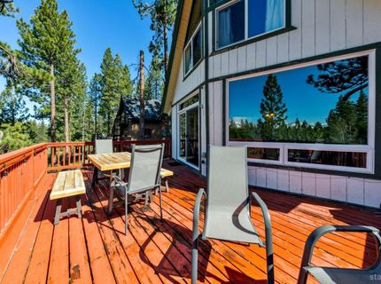 854 Muskwaki Drive, South Lake Tahoe, CA 96150 Photo
