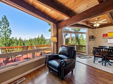 854 Muskwaki Drive, South Lake Tahoe, CA 96150 Photo