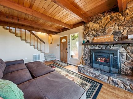 854 Muskwaki Drive, South Lake Tahoe, CA 96150 Photo