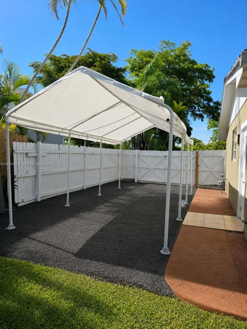 Please Call For Address, Miami, FL 33183 Photo