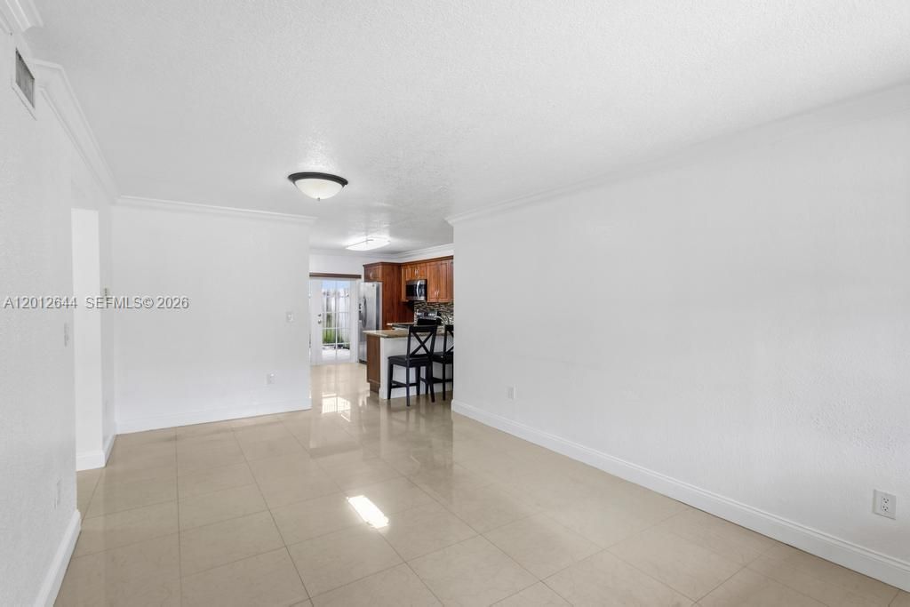 6873 W 36th Ave, Unit 102, Hialeah, FL 33018 Photo