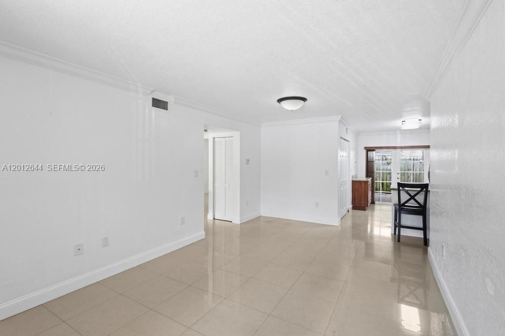 6873 W 36th Ave, Unit 102, Hialeah, FL 33018 Photo