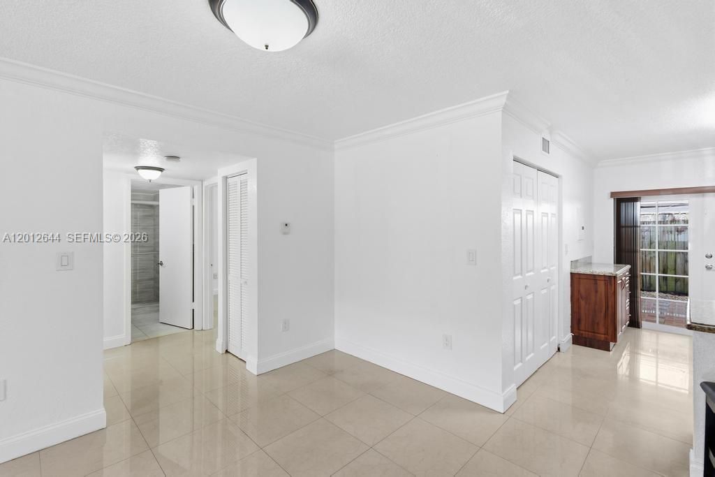 6873 W 36th Ave, Unit 102, Hialeah, FL 33018 Photo