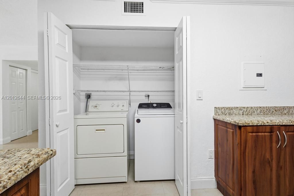 6873 W 36th Ave, Unit 102, Hialeah, FL 33018 Photo