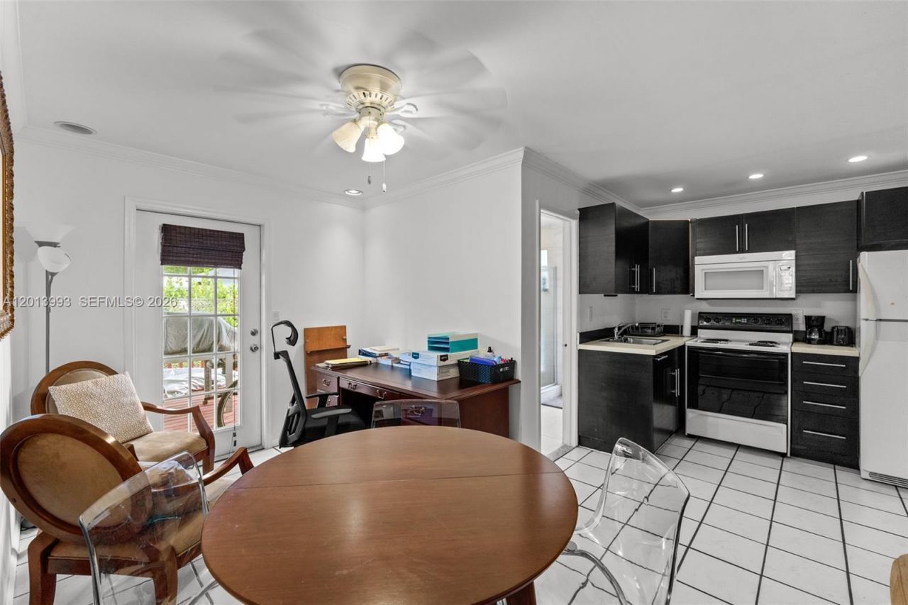 12425 SW 91st Ave , Miami, FL 33176 Photo