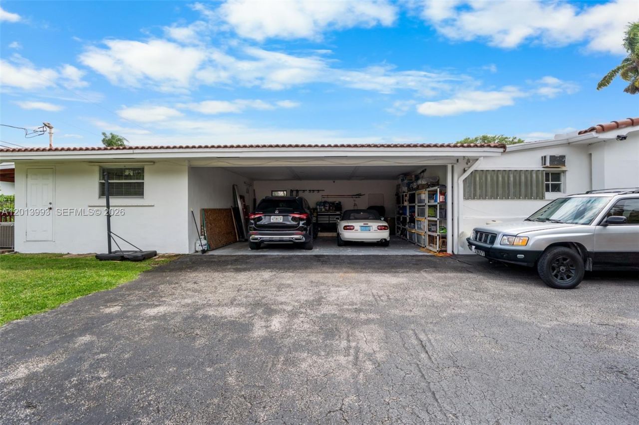 12425 SW 91st Ave , Miami, FL 33176 Photo