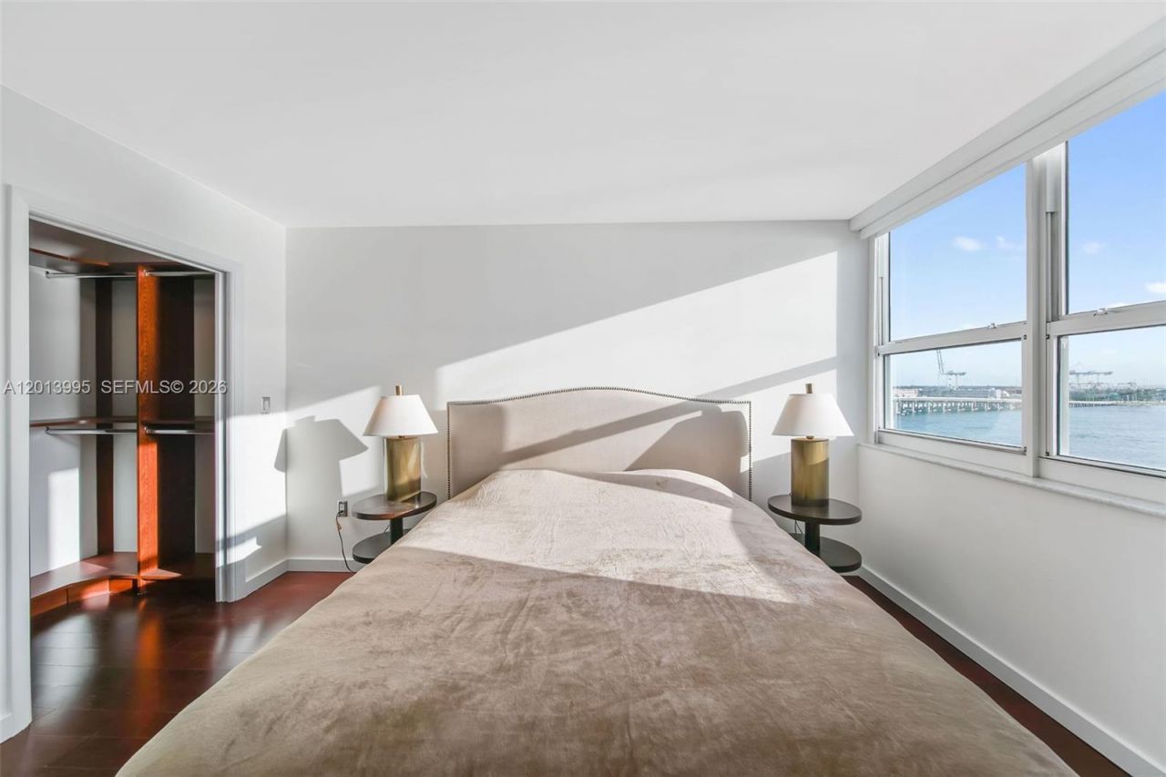 650 West Ave, Unit 805, Miami Beach, FL 33139 Photo