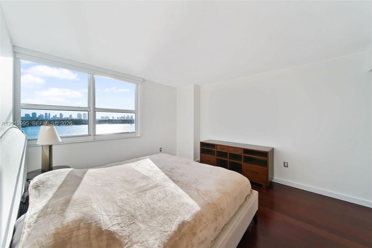650 West Ave, Unit 805, Miami Beach, FL 33139 Photo