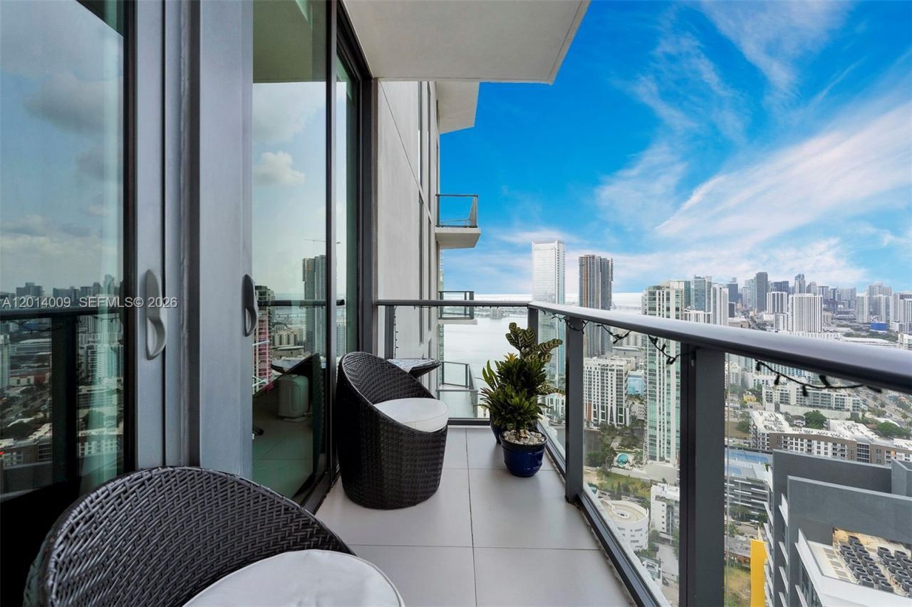 501 NE 31 , Unit 4305, Miami, FL 33137 Photo