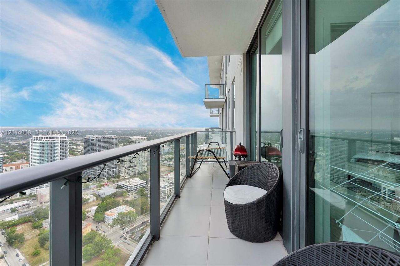 501 NE 31 , Unit 4305, Miami, FL 33137 Photo