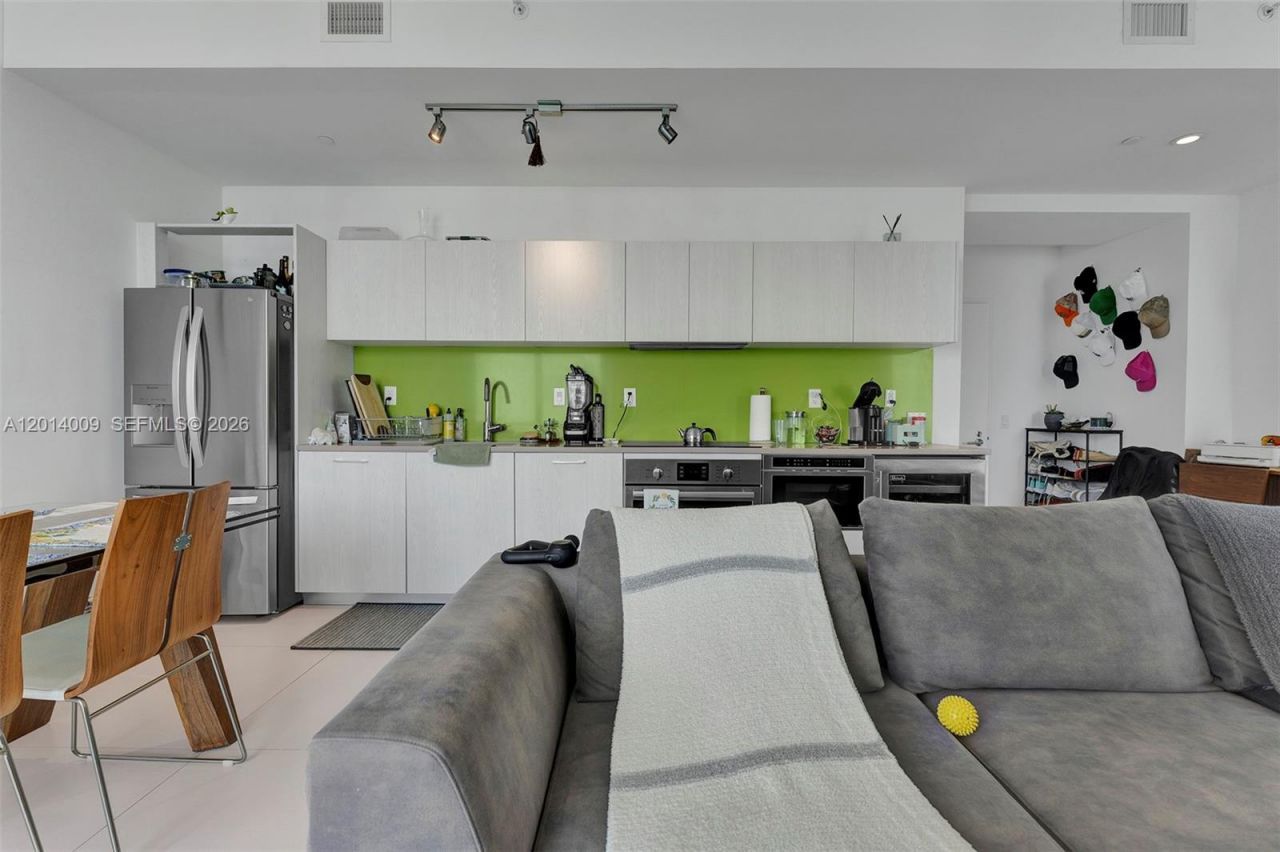 501 NE 31 , Unit 4305, Miami, FL 33137 Photo