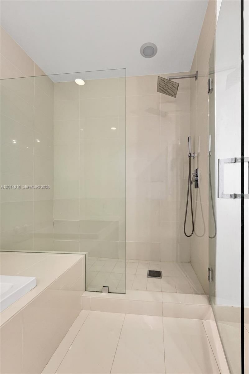 55 SW 9th St , Unit 4208, Miami, FL 33130 Photo