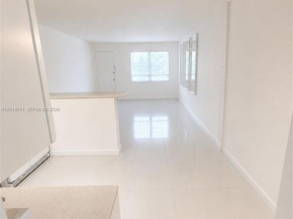 1120 102nd St, Unit 4, Bay Harbor Islands, FL 33154
