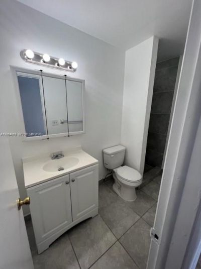 15153 NE 6th Ave, Unit 10, Miami, FL 33162 Photo