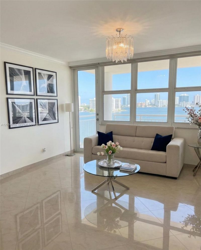 251 174th St, Unit 1517, Sunny Isles Beach, FL 33160 Photo