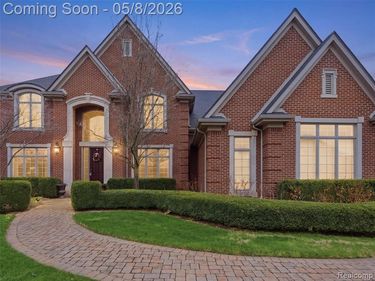 3881 Trout Creek Lane, Oakland Twp, MI 48363