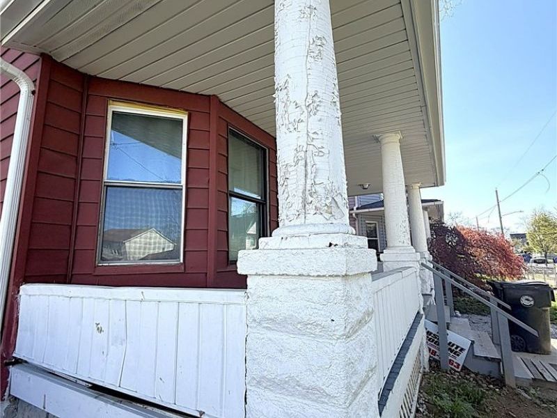 10628 Englewood Avenue, Cleveland, OH 44108 Photo 37