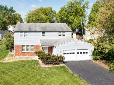 800 MAXWELL PLACE, LANSDALE, PA 19446
