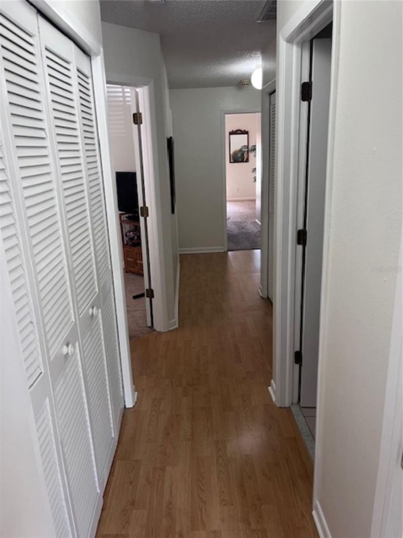 3047 Overlook Place , Clearwater, FL 33760 Photo