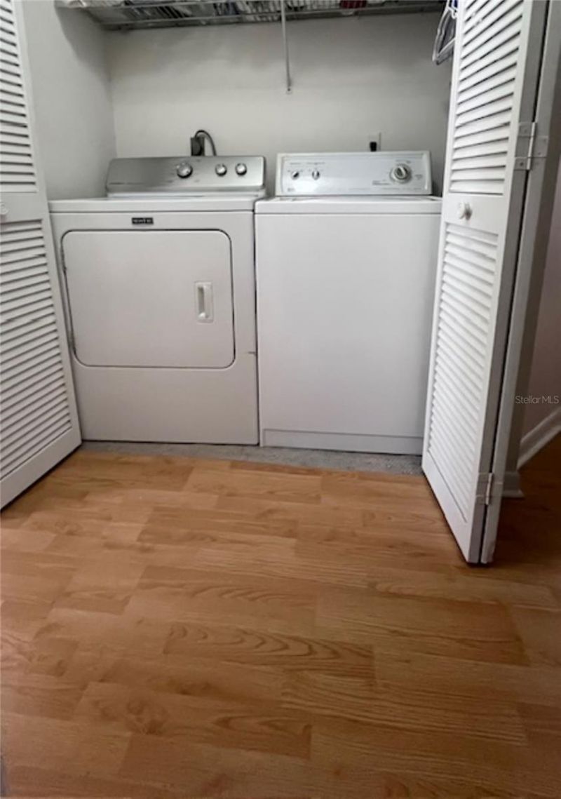 3047 Overlook Place , Clearwater, FL 33760 Photo