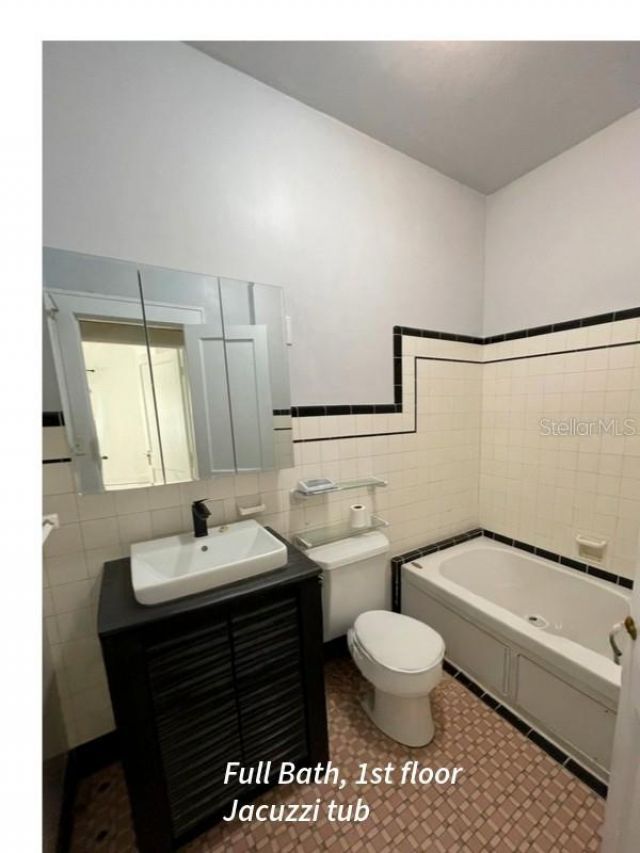 1225 11th Street N, Saint Petersburg, FL 33705 Photo