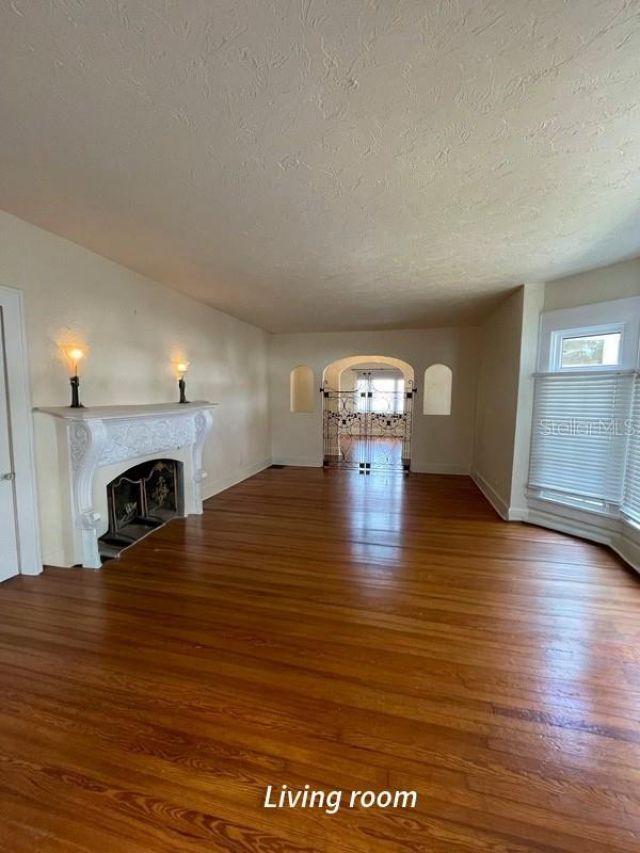 1225 11th Street N, Saint Petersburg, FL 33705 Photo