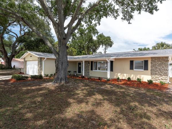 6860 14TH WAY S, ST PETERSBURG, FL 33705