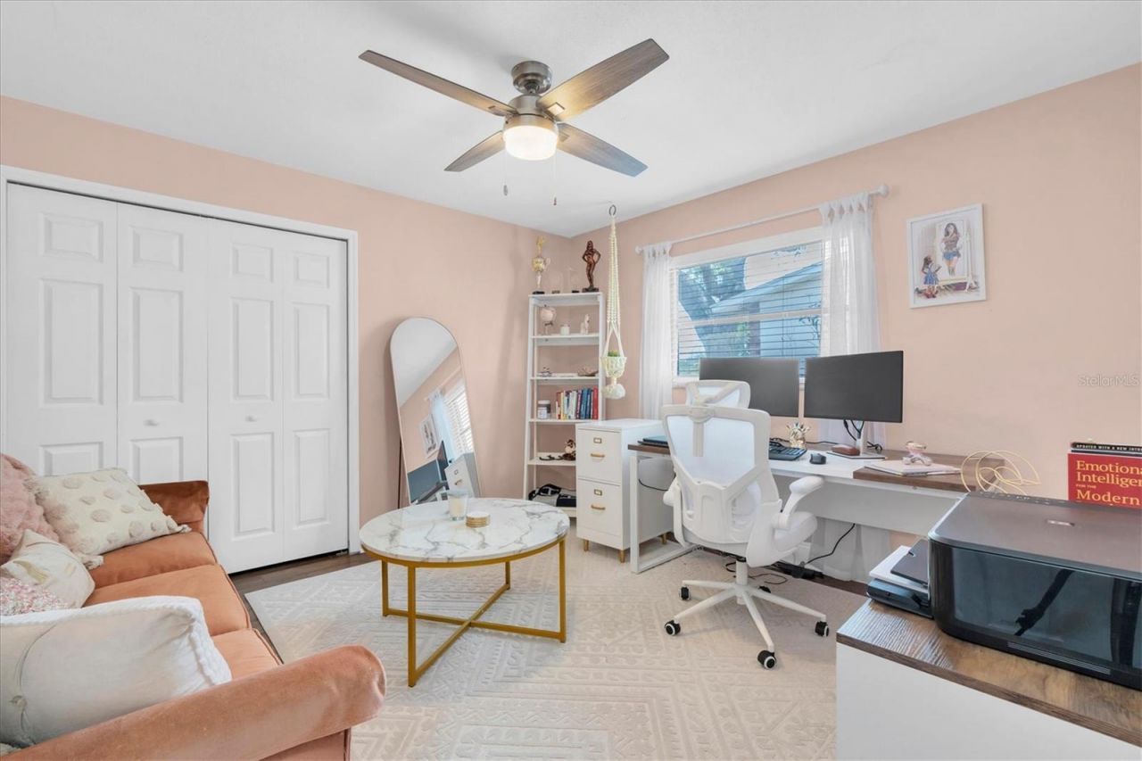 6860 14th Way S, Saint Petersburg, FL 33705 Photo