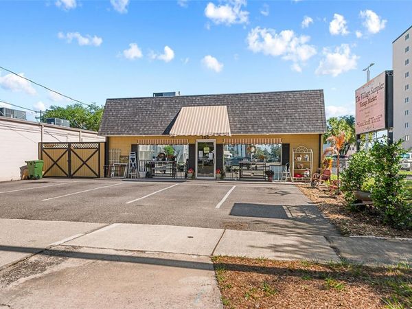 155 AVENUE B SW, WINTER HAVEN, FL 33880