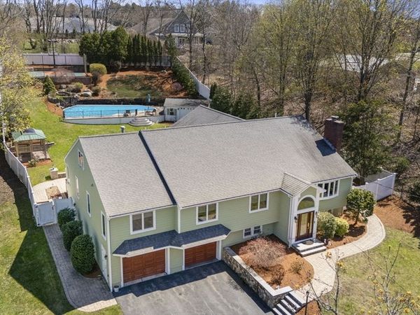 7 Michelle Drive, Burlington, MA 01803
