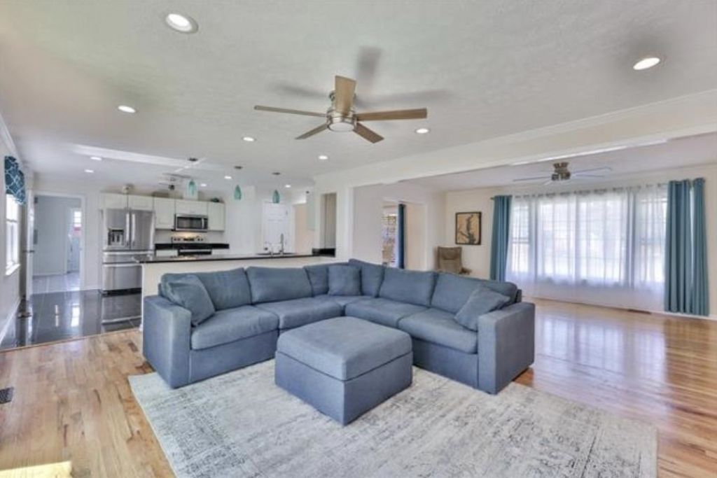 27 Plantation Rd. Photo 11