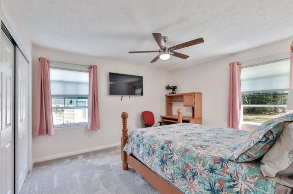 27 Plantation Rd. Photo 17