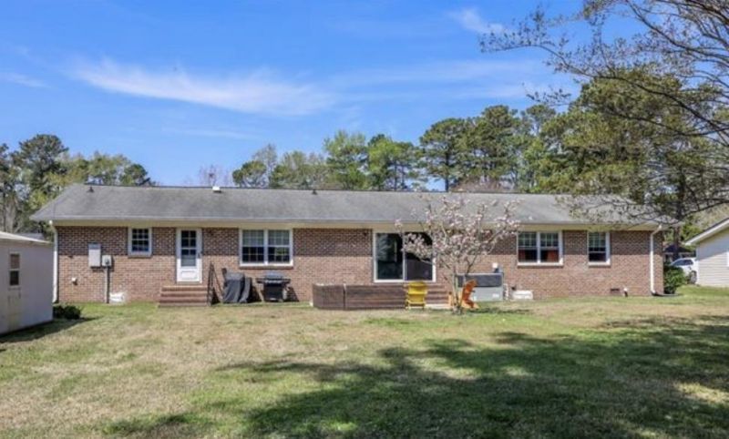 27 Plantation Rd. Photo 39