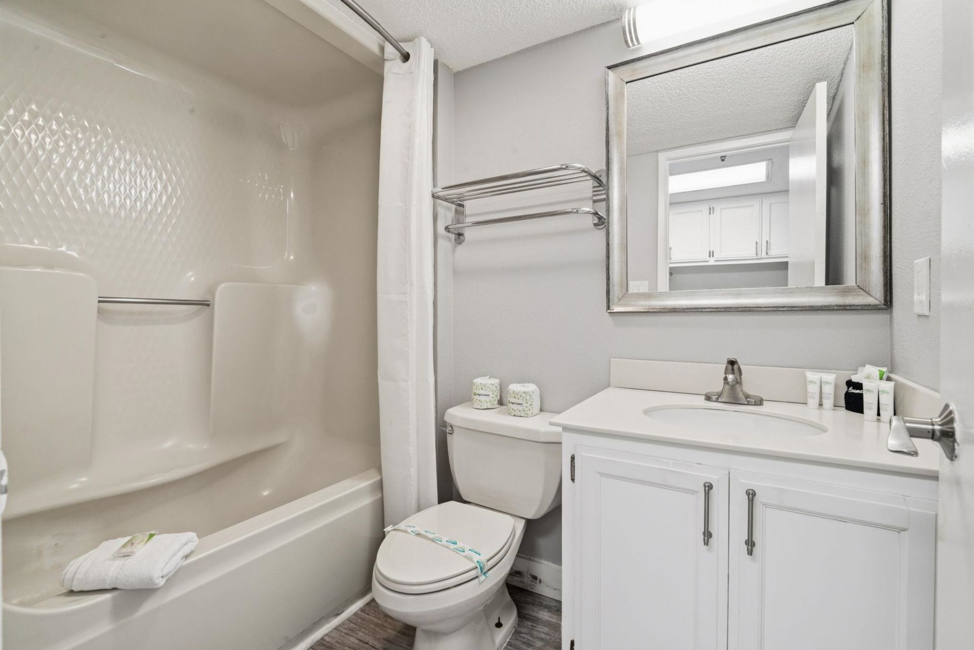 2401 S Ocean Blvd.  Photo 16