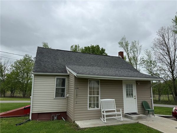 802 8th St , Mather, PA 15346