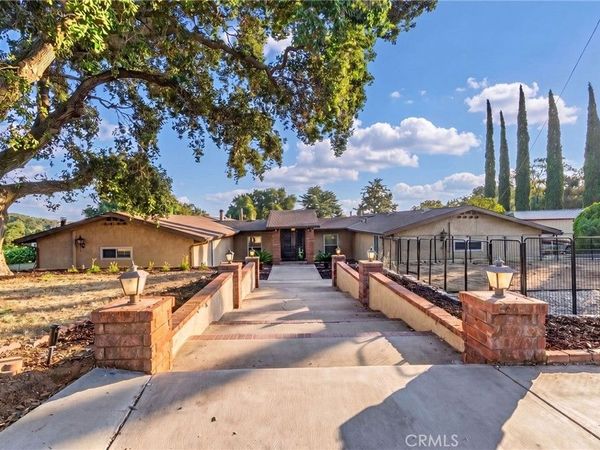 9312 Avenida Altura Bella, Cherry Valley, CA 92223