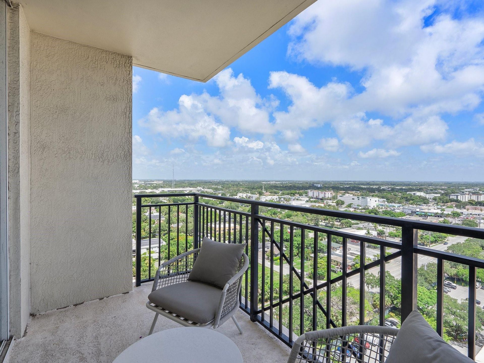 610 W Las Olas Boulevard, Unit 1814n, Fort Lauderdale, FL 33312 Photo