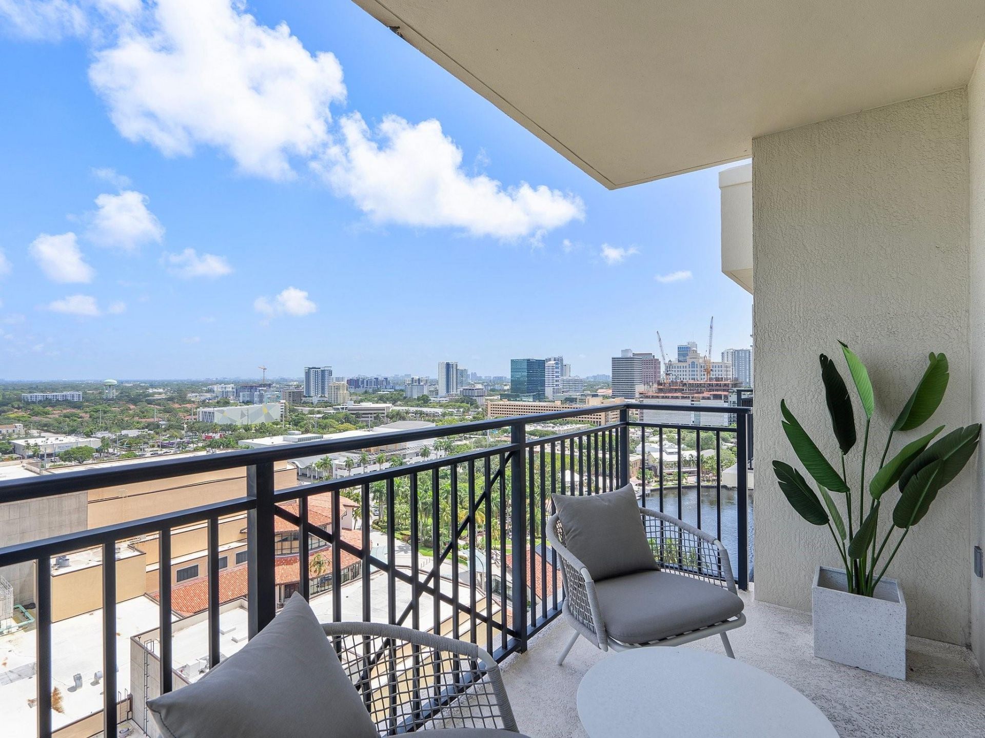 610 W Las Olas Boulevard, Unit 1814n, Fort Lauderdale, FL 33312 Photo