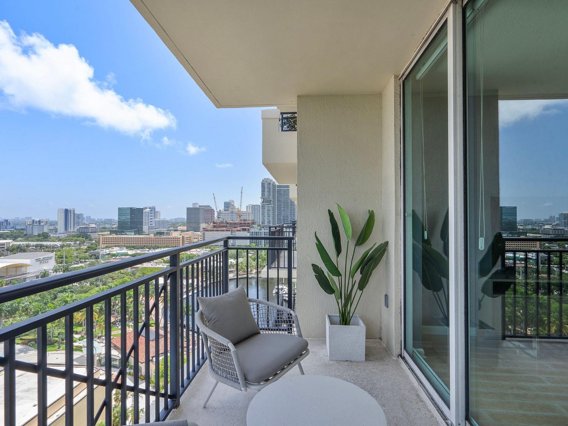 610 W Las Olas Boulevard, Unit 1814n, Fort Lauderdale, FL 33312 Photo