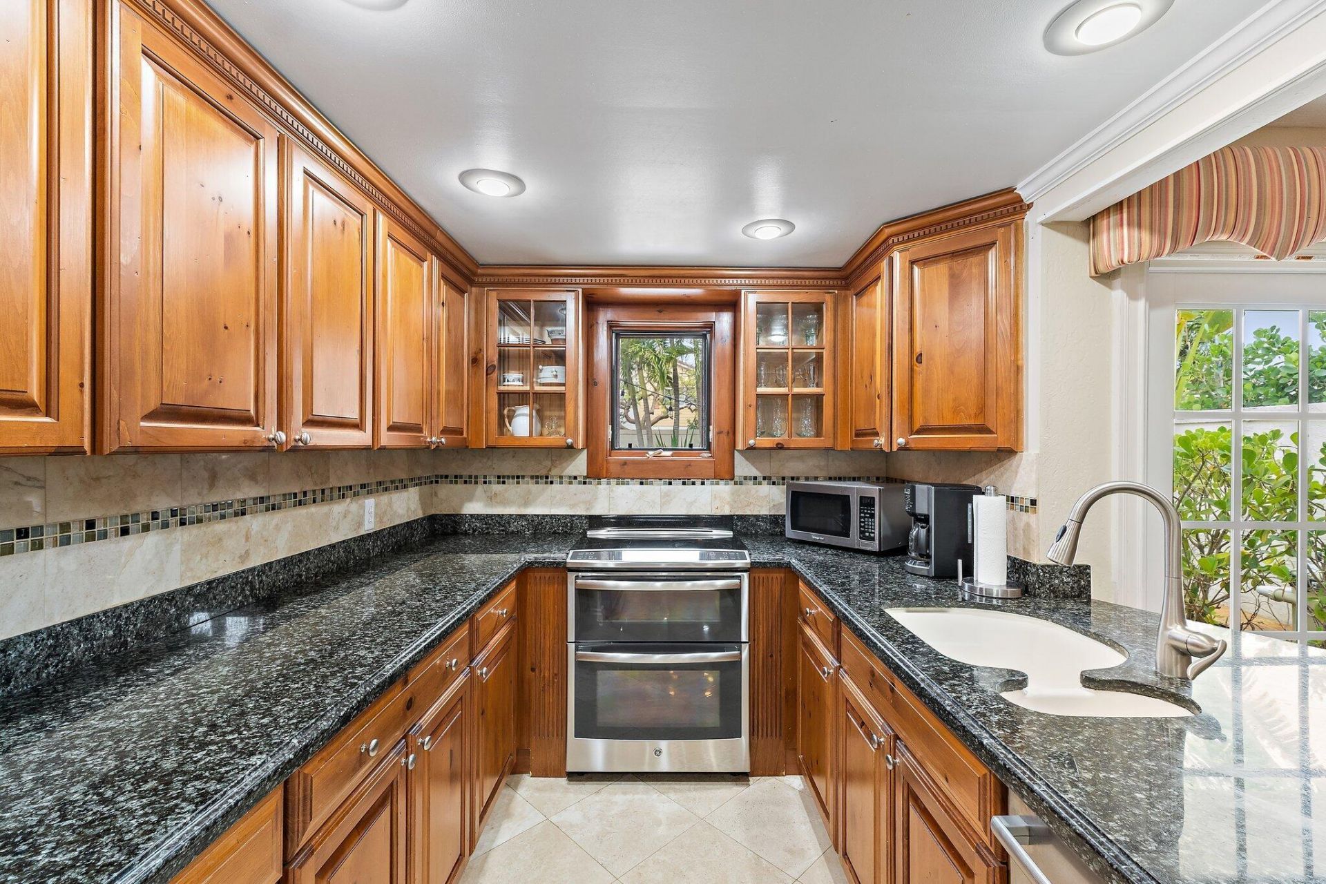 104 W Spearfish Lane, Jupiter, FL 33477 Photo