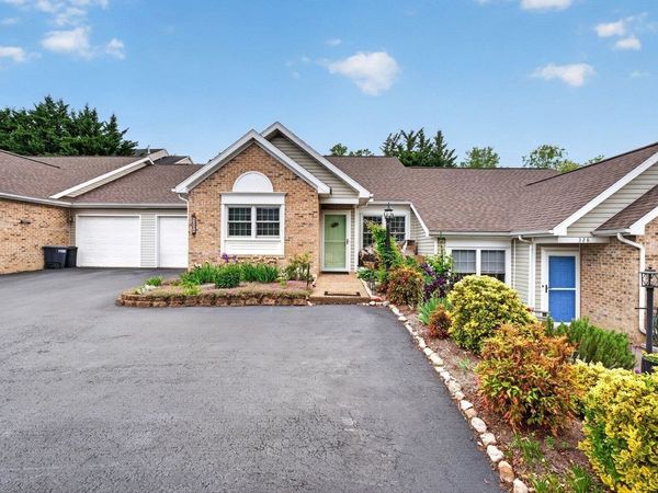 324 EMERALD DR, HARRISONBURG, VA 22801